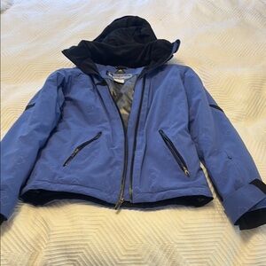Stylish Women's Blue and Black Ski Jacket